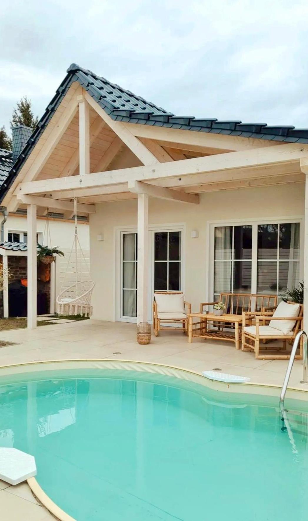 Mabe Villa Lauta Exterior foto